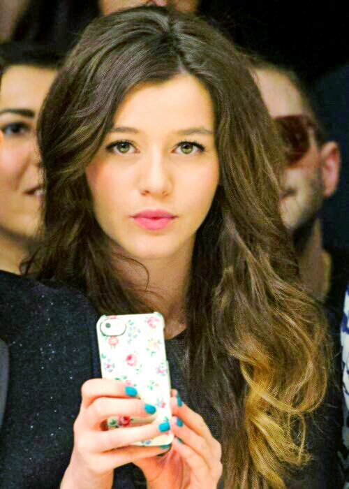 Eleanor Calder Plastic Surgery Face