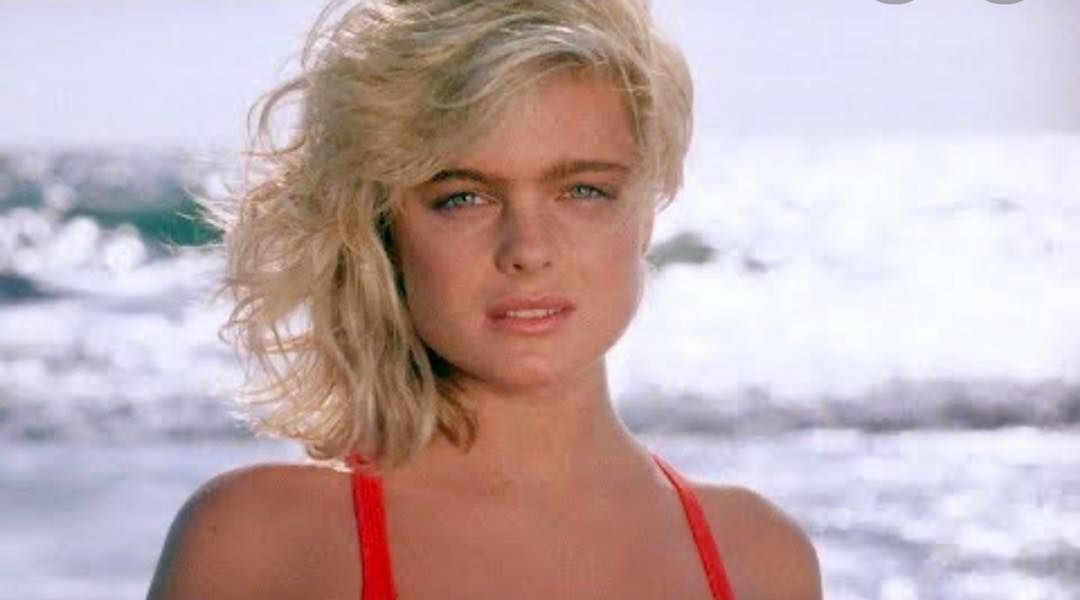 Erika Eleniak’s Plastic Surgery (Boob Job) – See Transformation