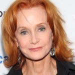 Swoosie Kurtz Plastic Surgery and Body Measurements