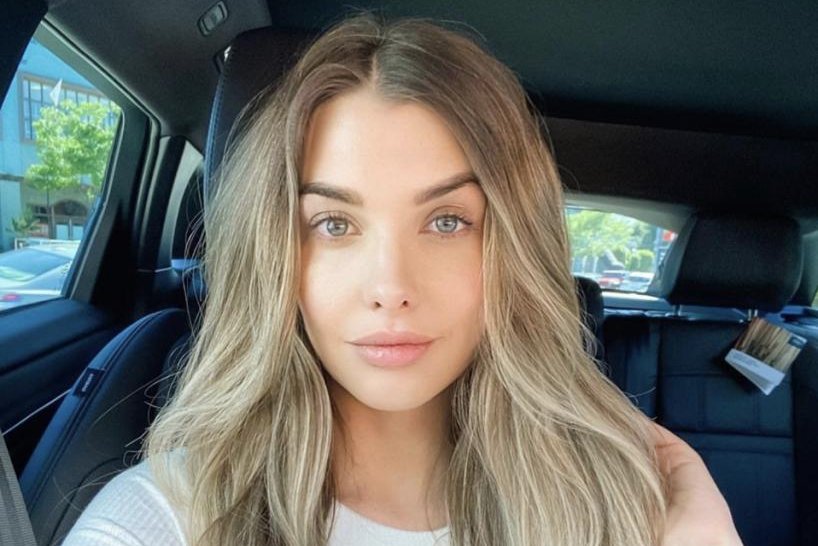 Emily Sears Plastic Surgery: Before and After Her Boob Job