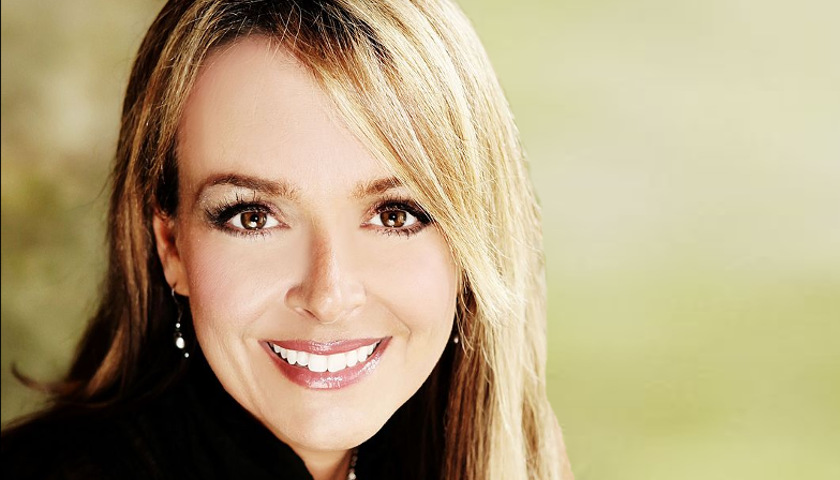 Gina Loudon’s Plastic Surgery – What We Know So Far