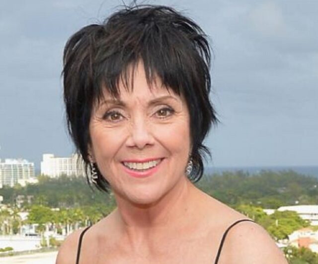 Joyce Dewitt’s Nose Job – Before and After Images