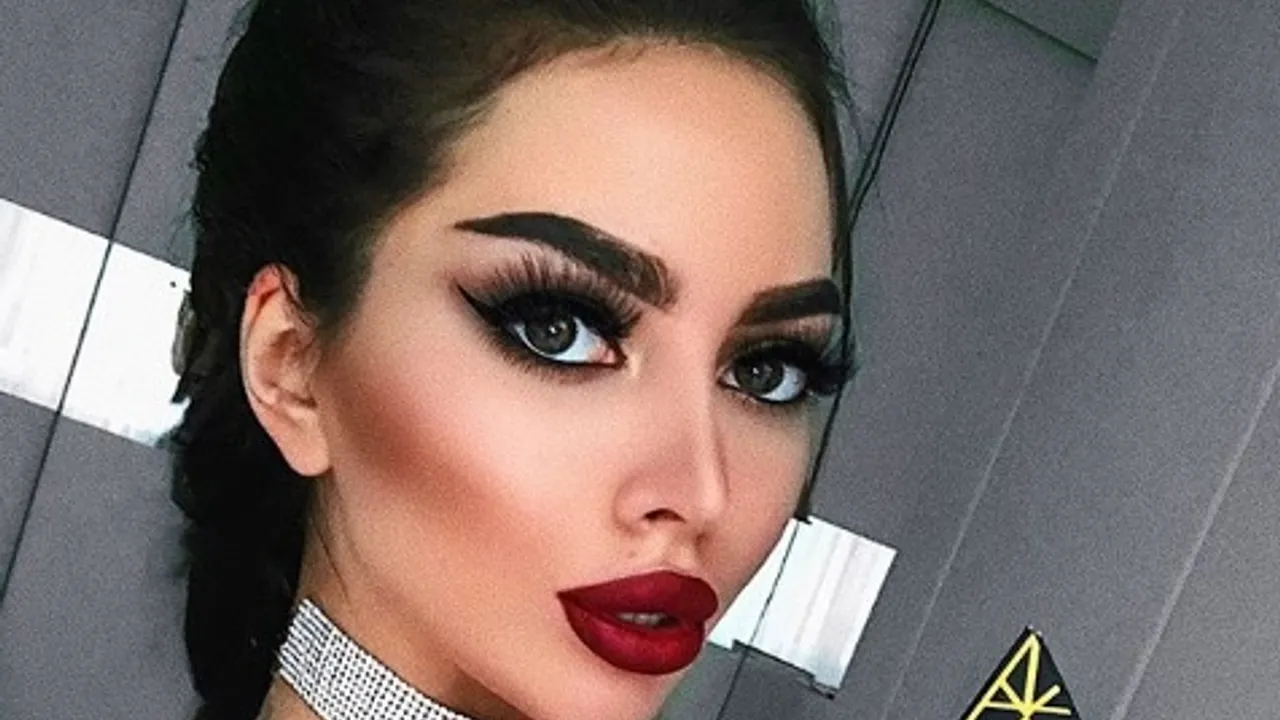 Alena Omovych Cosmetic Surgery
