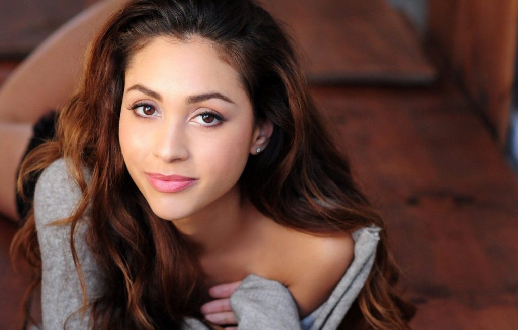 Lindsey Morgan Plastic Surgery Face