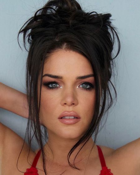 Marie Avgeropoulos Cosmetic Surgery Face