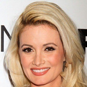 Holly Madison Plastic Surgery Face