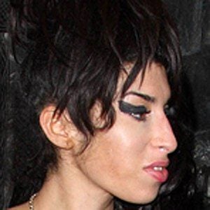 Amy Winehouse Cosmetic Surgery Face