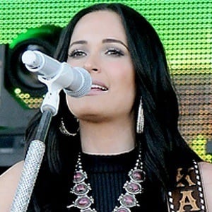 What Plastic Surgery Has Kacey Musgraves Gotten?