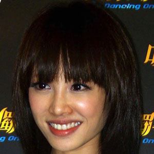 What Plastic Surgery Has Jolin Tsai Gotten?