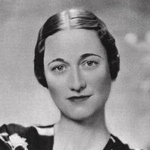 Wallis Simpson Plastic Surgery Procedures