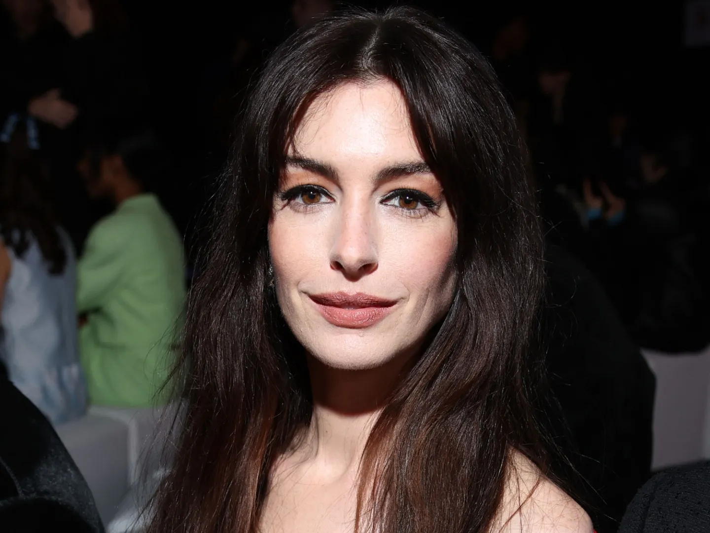 Anne Hathaway’s Journey: Cheek Augmentation and Plastic Surgery Speculations
