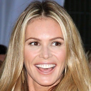 Elle MacPherson’s Journey: Defying Plastic Surgery Rumors and Embracing Authenticity